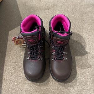 Meet your Posher, Celine